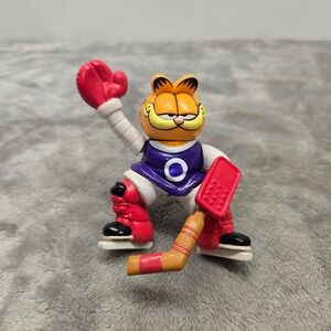 Vintage 1999 Garfield PAWS Hockey Player Action Figure PVC Collectible Toy 4.5"